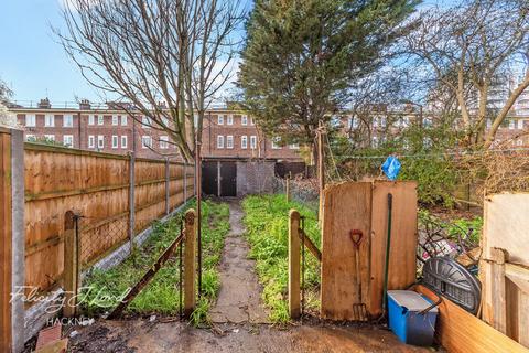 21 Forest Grove, London, E8 3HX