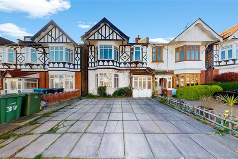 39 Loveday Road, London, W13 9JT