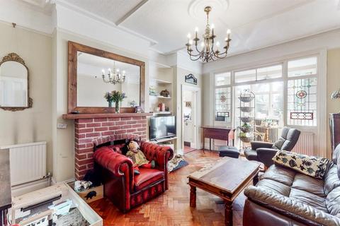 39 Loveday Road, London, W13 9JT
