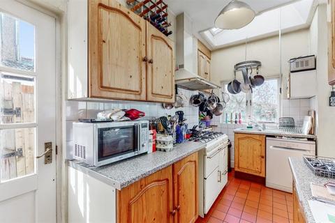 39 Loveday Road, London, W13 9JT