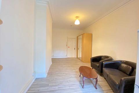 undefined, Craven Avenue, Ealing