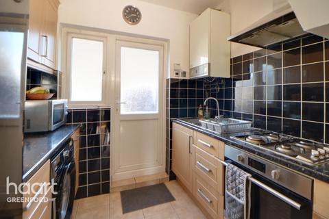 34a Westbury Avenue, Southall, UB1 2UY