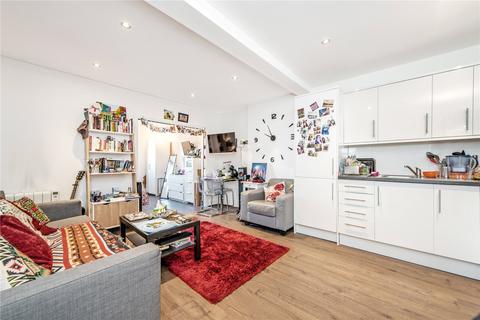 1 bedroom flat to rent, Bowmans Mews, London