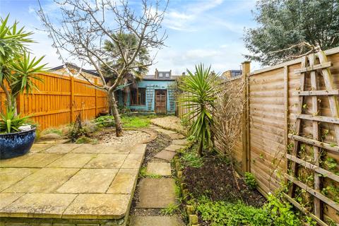 53 Smeaton Road, London, SW18 5JJ