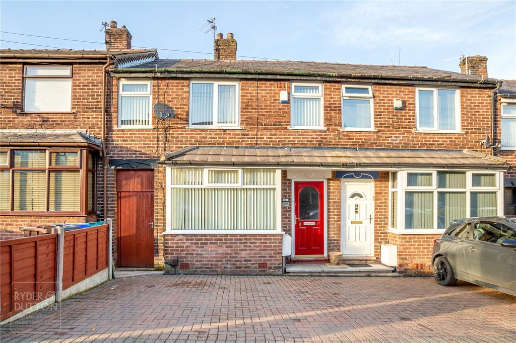 Chudleigh Road, Crumpsall, Manchester, M8 3 bed terraced house £145,000