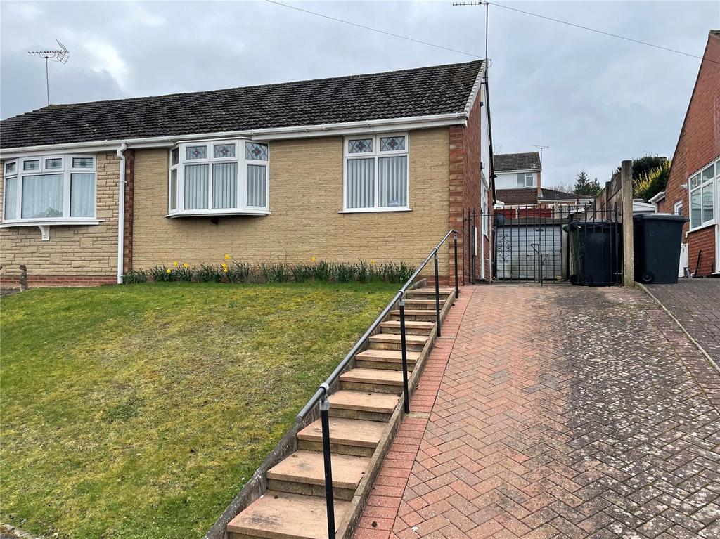 Cherry Close, Bewdley, DY12 2 bed bungalow £185,000
