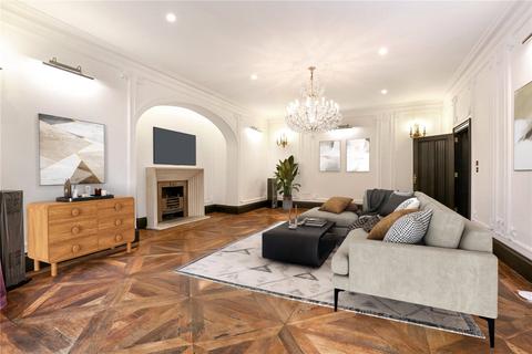 4 bedroom apartment to rent, Wedderburn Road, Hampstead, London, NW3