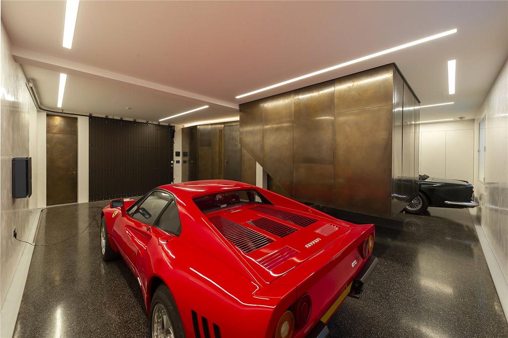 Private Garage