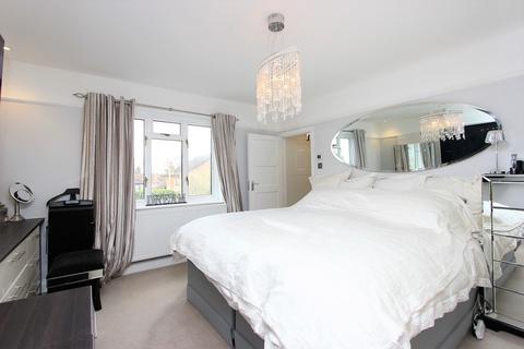 135 Winkworth Road, Banstead, SM7 2JW