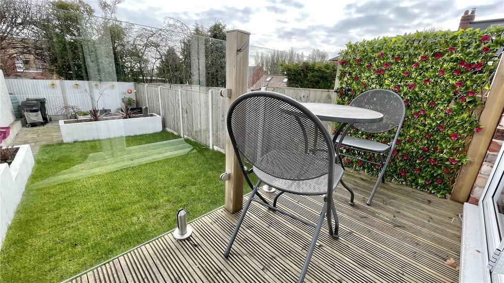Alfresco