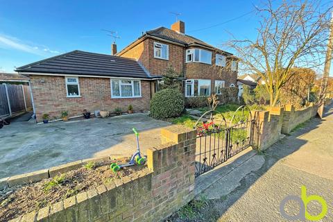 31 Thames Haven Road, Corringham, Stanford-le-hope, SS17 7QJ