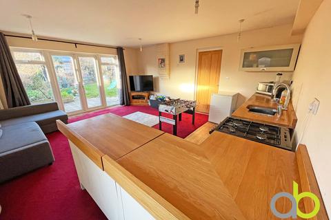 31 Thames Haven Road, Corringham, Stanford-le-hope, SS17 7QJ