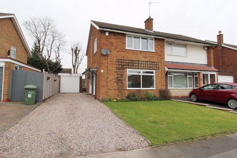 Honiton Way, Aldridge, Walsall, WS9 0JS 3 bed semidetached house for sale £290,000