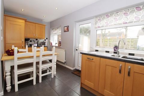 10 Honiton Way, Walsall, WS9 0JS