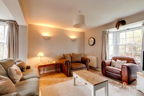 Pinecroft Grange Road, Tiptree, Colchester, CO5 0QG