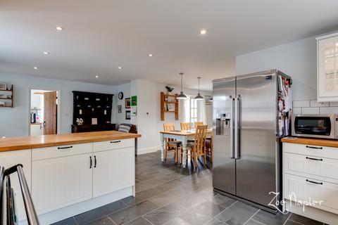 Pinecroft Grange Road, Tiptree, Colchester, CO5 0QG