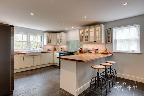 Pinecroft Grange Road, Tiptree, Colchester, CO5 0QG