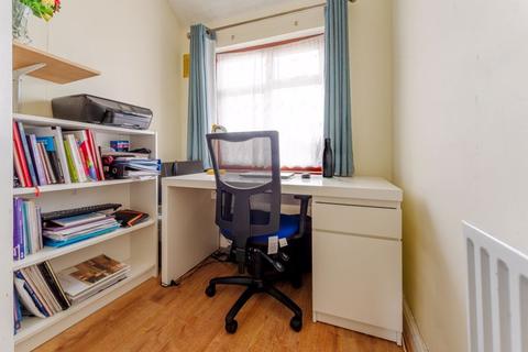 49 Kingston Avenue, Sutton, SM3 9UE