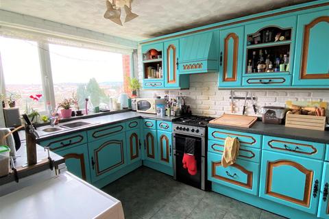 85 Queensdown Gardens, Bristol, BS4 3JD
