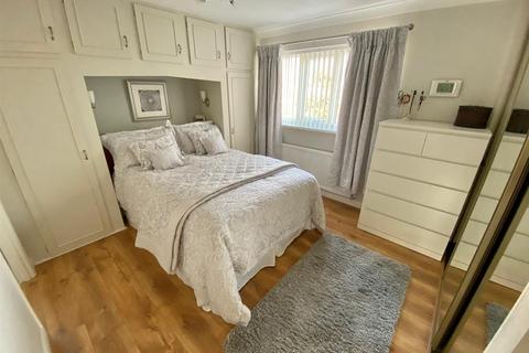 1 Bradgate Close, Sandiacre, Nottingham, NG10 5PJ