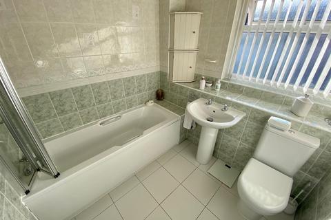 1 Bradgate Close, Sandiacre, Nottingham, NG10 5PJ