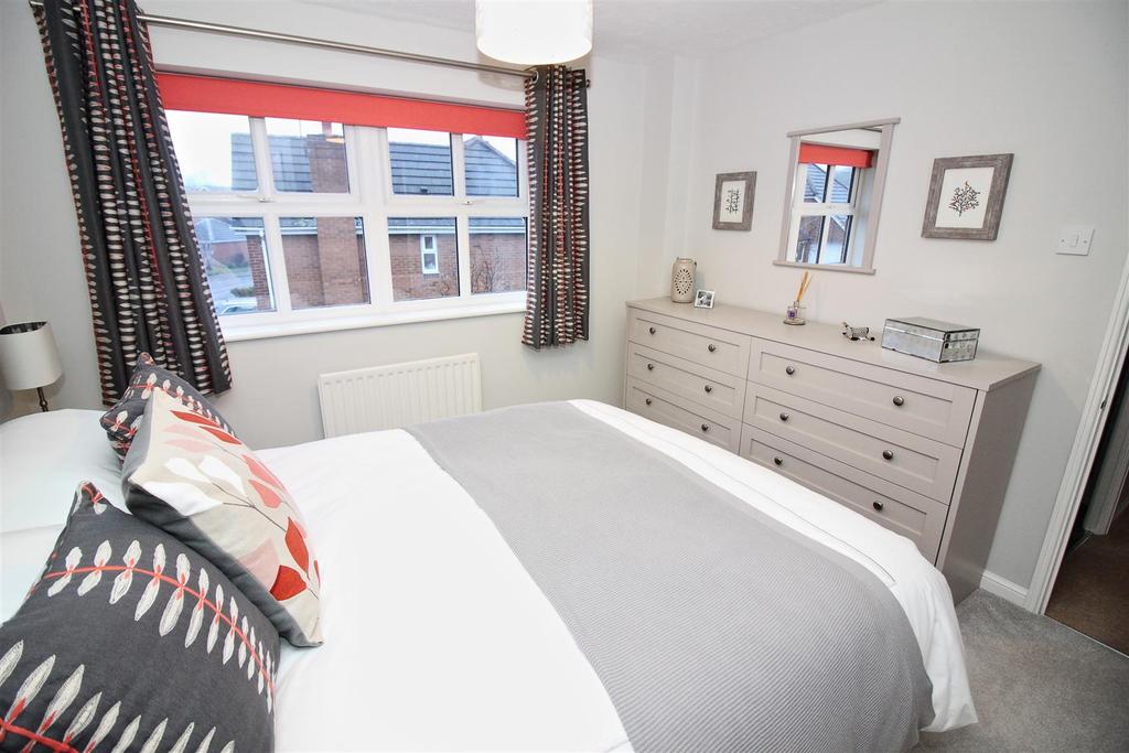 Bed1.1.JPG