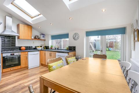 38 Cranfield Road East, Carshalton, SM5 4LR