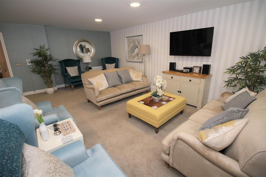 Communal lounge