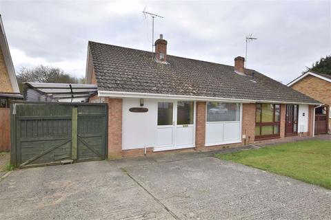 55 Bodiam Avenue, Tuffley, Gloucester, GL4 0TJ