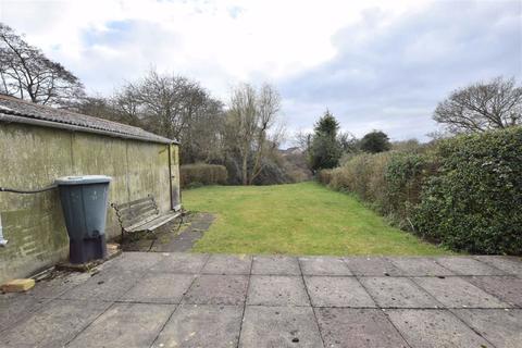 55 Bodiam Avenue, Tuffley, Gloucester, GL4 0TJ