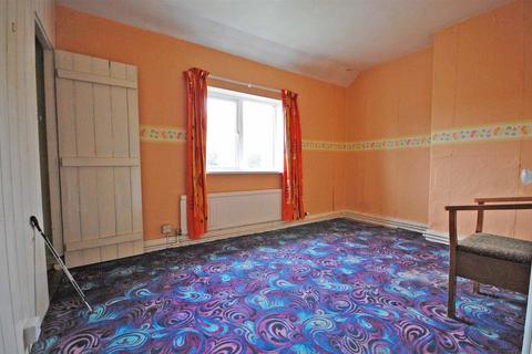 Kumla School Road, Rayne, Braintree, CM77 6ST