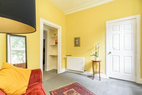 Pf3, 6 Drumdryan Street, Edinburgh, EH3 9LA