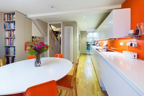 58 Highsett, Cambridge, CB2 1NZ