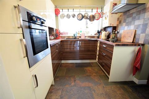 35 Jacklins Approach, Scunthorpe, DN16 3PF