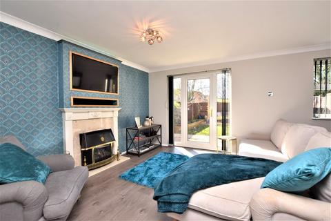 22 Centurion Walk, Kingsnorth, Ashford, TN23 3FQ