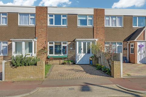 180 Manners Way, Southend-on-sea, SS2 6QB