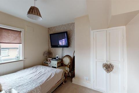 24 Marina Crescent, Skipton, BD23 1TR