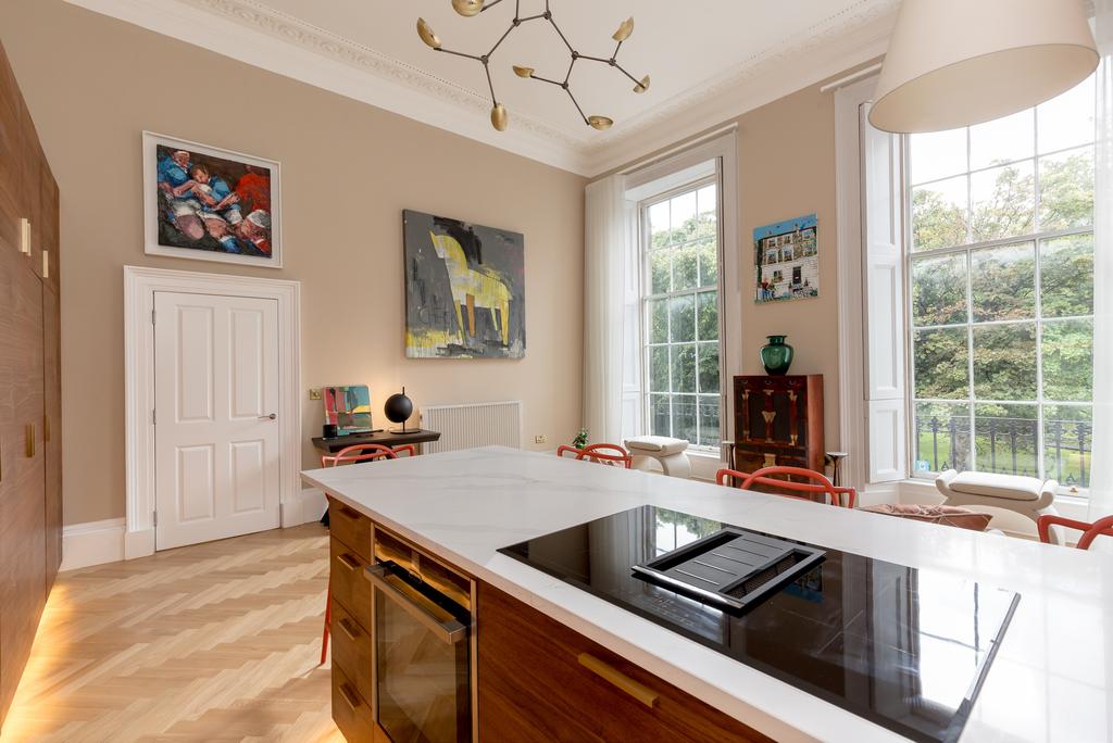 Sitting Room/Dining Room/Kitchen
