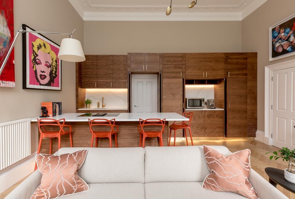 Sitting Room/Dining Room/Kitchen