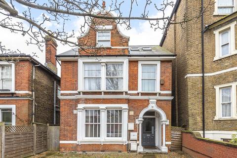 165a Croydon Road, London, SE20 7TY
