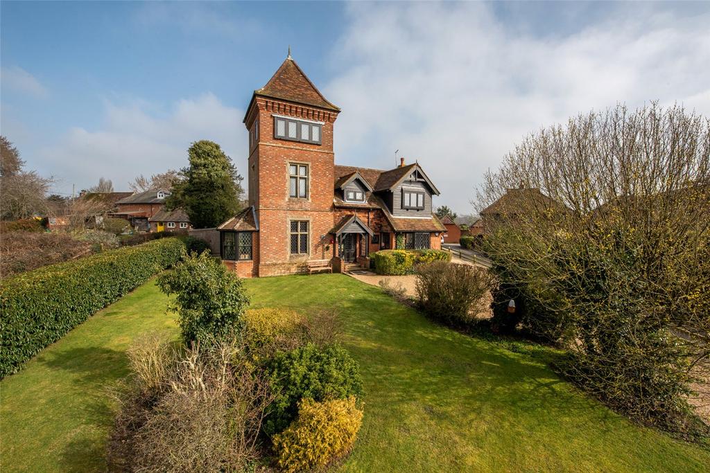 Rusper Road, Capel, Dorking, Surrey, Rh5 4 Bed Detached House For Sale 