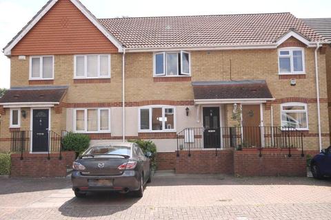 10 Argent Close, Egham, TW20 8XB