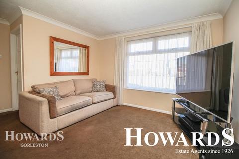 19 Anglian Way, Hopton, Great Yarmouth, NR31 9DB