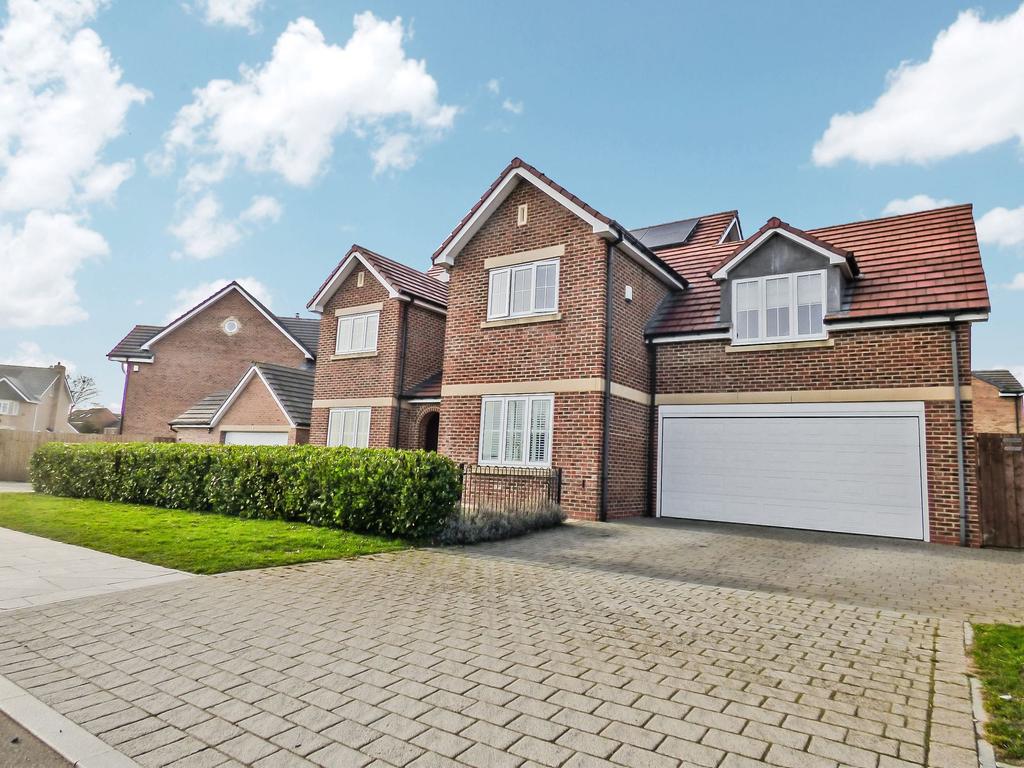 Eve Lane, Durham Gate, Spennymoor, Durham, DL16 6NN 5 bed detached