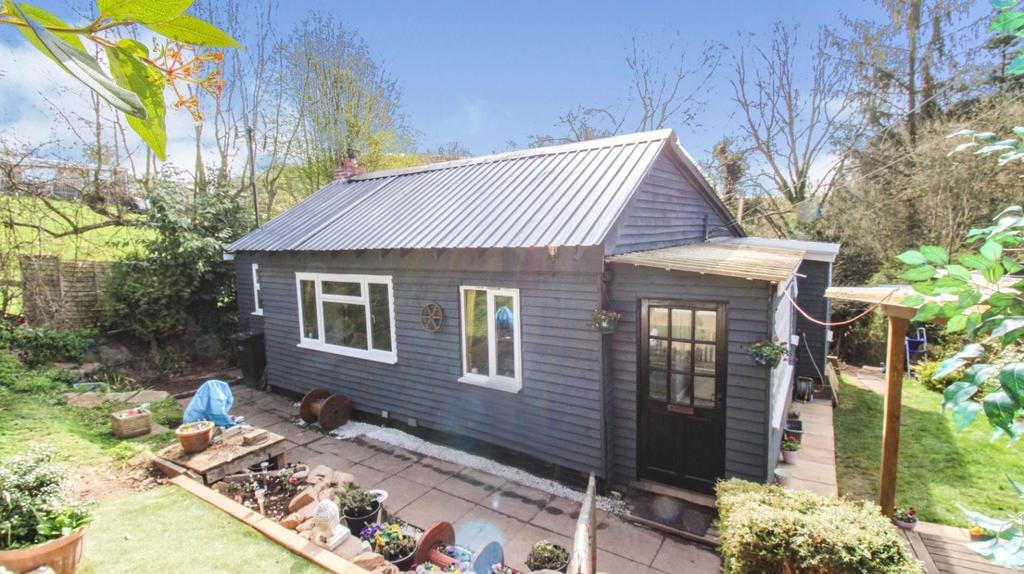 Hill Farm, Northwood Lane, Bewdley, Worcestershire, DY12 1AA 2 bed