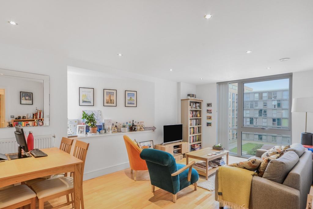 Dowells Street Greenwich SE10 2 bed apartment - £575,000