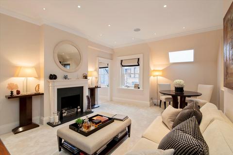 1 bedroom flat for sale, Berkeley House, 15 Hay Hill, Mayfair, London, W1J