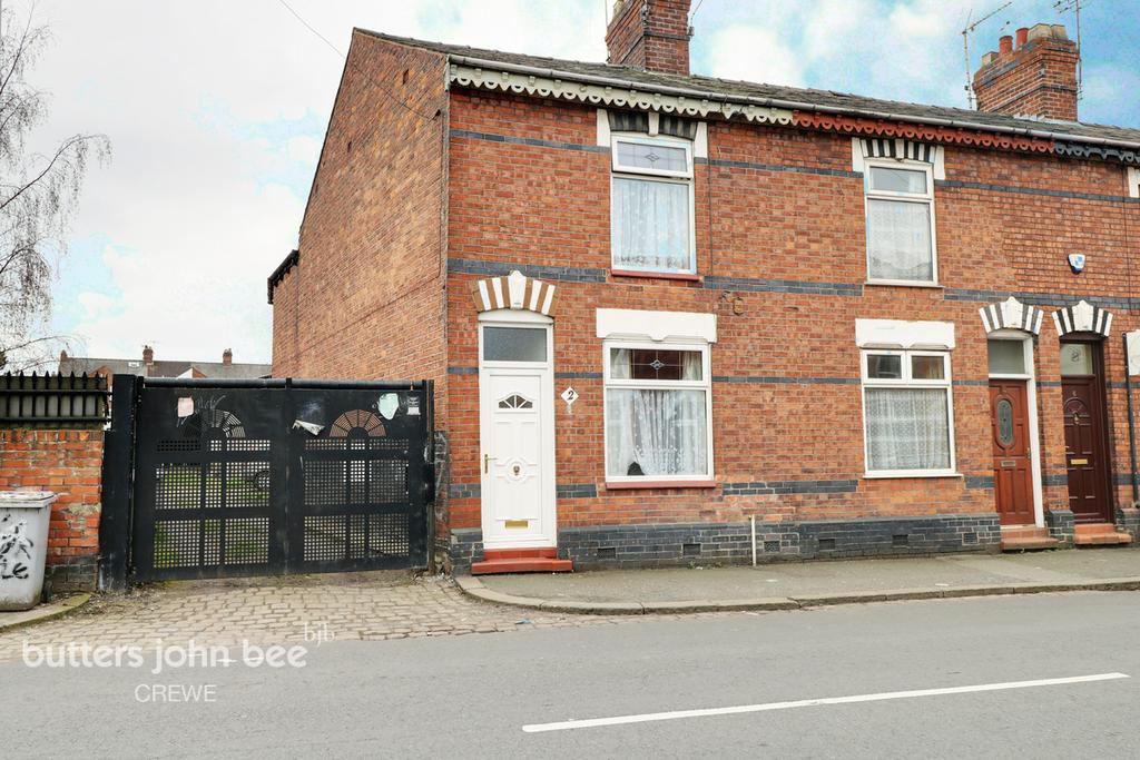 Alton Street, Crewe 3 bed end of terrace house £90,000