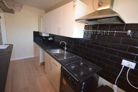 2 bedroom flat to rent, Broadlands road, Southampton SO17