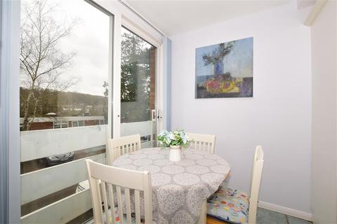 13 The Pines, Purley, CR8 2DZ